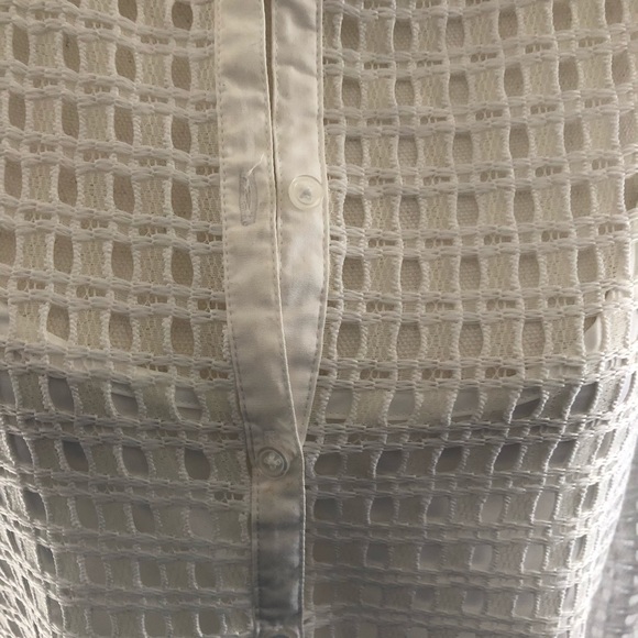 Medium white eyelet top layered Banana Republic - Picture 2 of 8